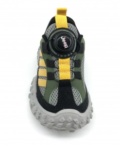 Swivel Buckle Boys Thick MD Sole Fashionable Running Shoes