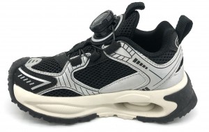 High Quality Black Boys’ Casual Running Shoes with Swivel Buckle