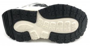 High Quality Black Boys’ Casual Running Shoes with Swivel Buckle