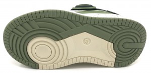 Breathable Boys Swivel Buckle Non-Slip Sole Kids Skate Shoes