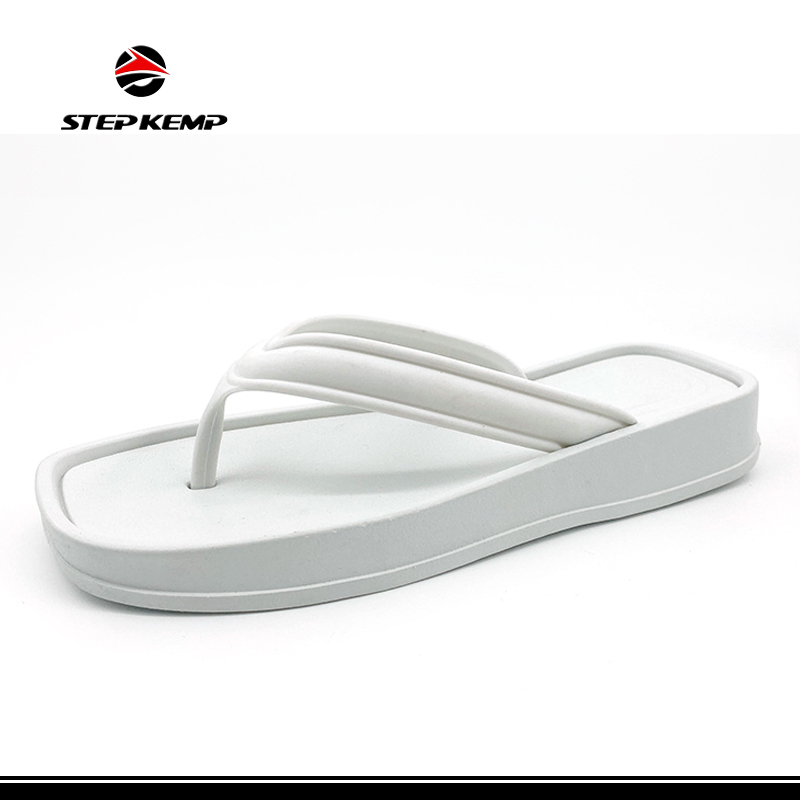 Women′s Flip Flop Sandal Black Slim Beach Flip Flops PVC Shower Slippers