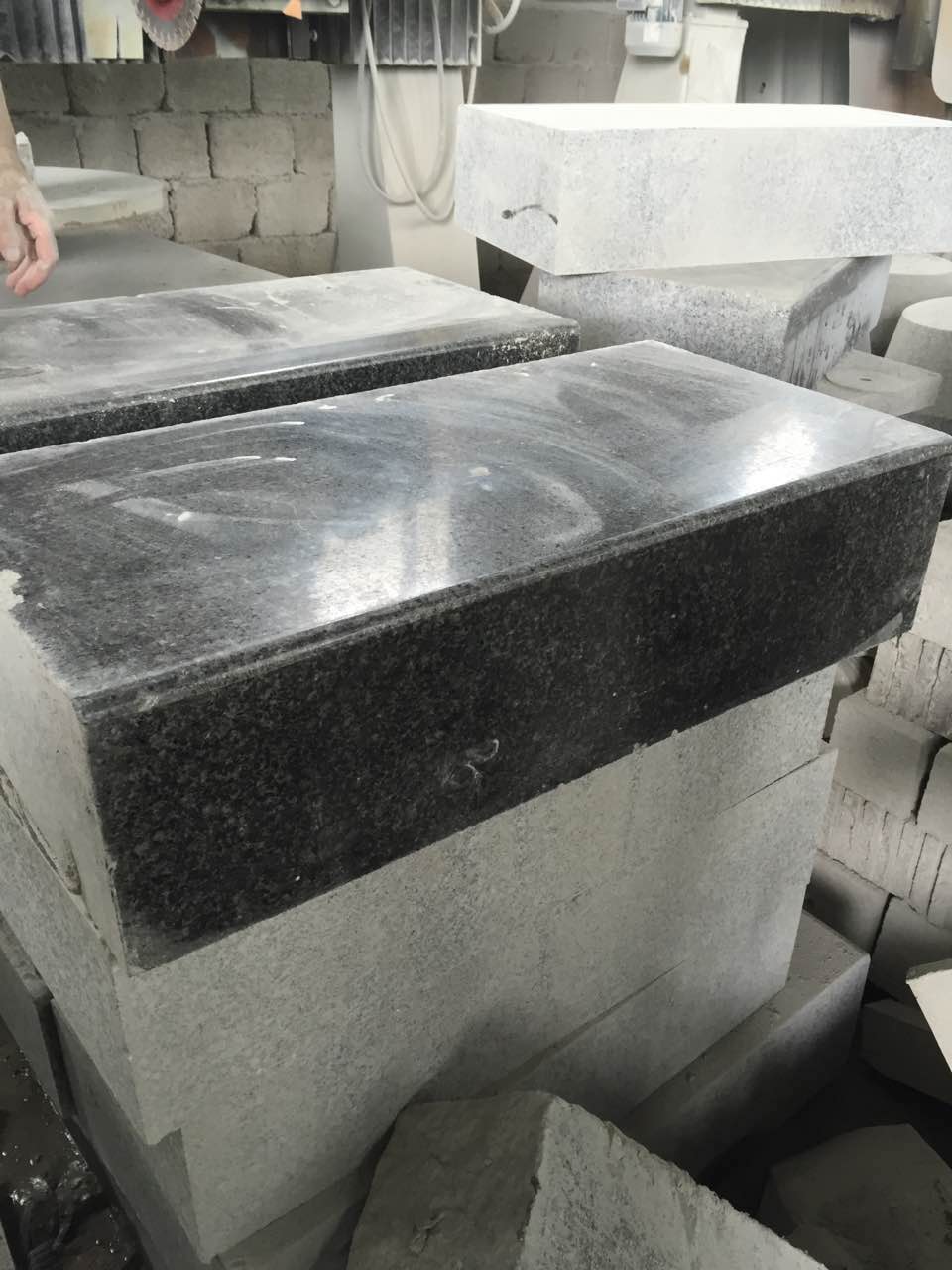 Black granite polished surface curb stone