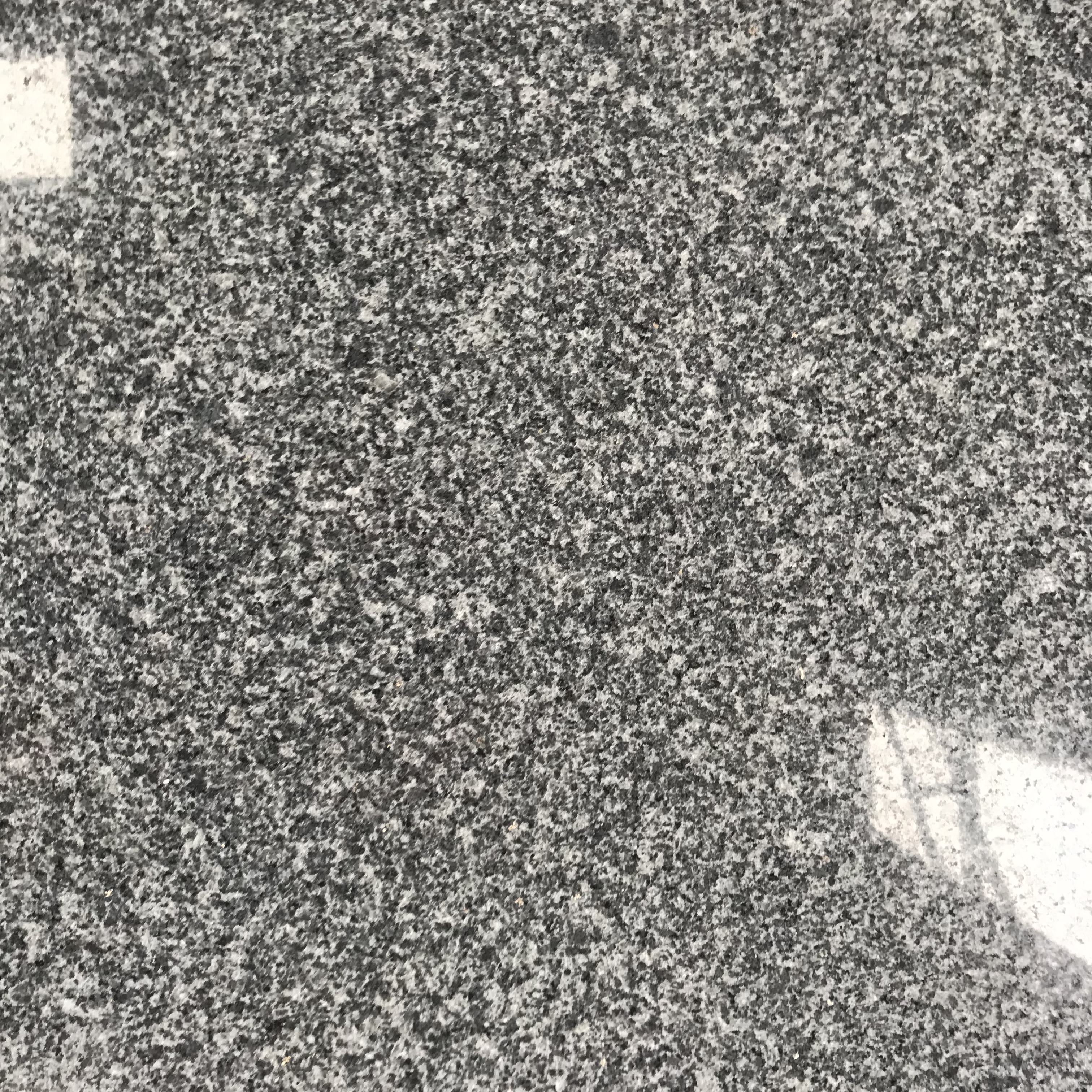 spray white granite for kitchen countertops
