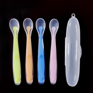 Hot Sale Cute Soft Safety BPA Free Silicone Baby Spoon Set for Baby Eating Training