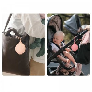 Convenient and dustproof hanging strap silicone pacifier box Food grade baby pacifier storage box