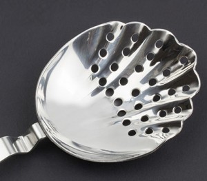 Stainless Steel Shell Julep Cocktail Strainer