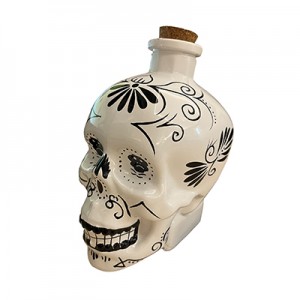 Hand Painted Luxury Skull Decanter 700ml white