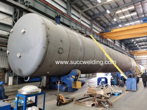 200 Ton Selfing Aligning Welding Pipe Rollers Heavy Duty With PU Wheels