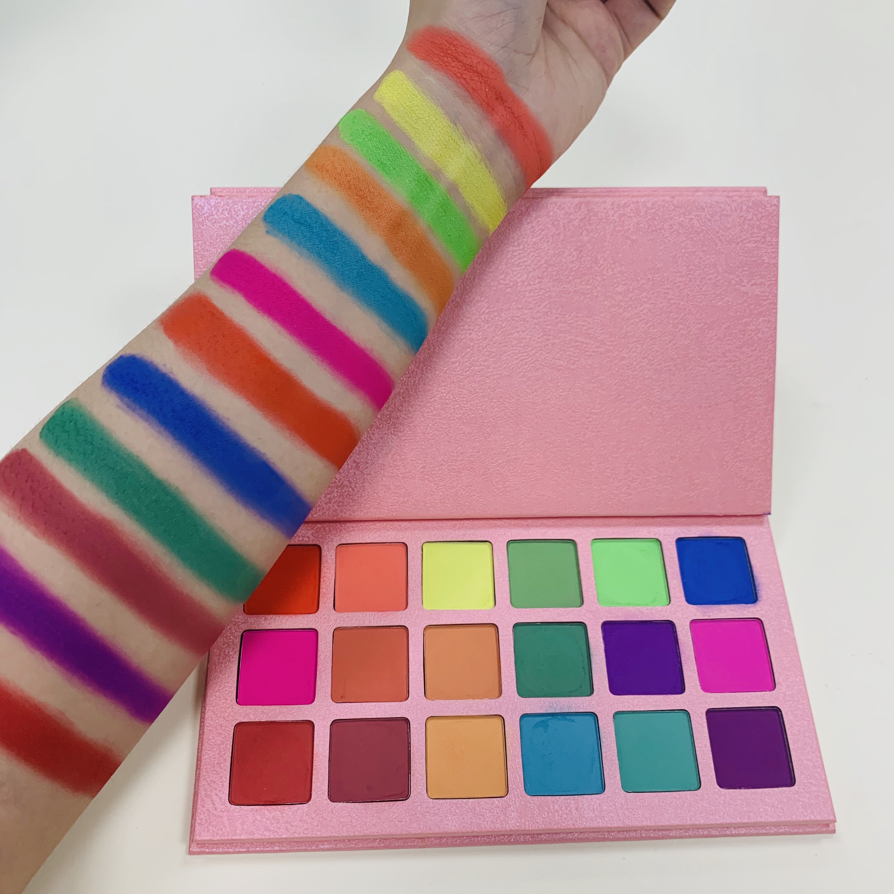 Private label cosmetics pink palette candy 18 colors neon pigment eyeshadow no logo shimmer eyeshadow palette Featured Image