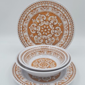 Wholesale classic retro pattern design melamine plate and bowl dinner set