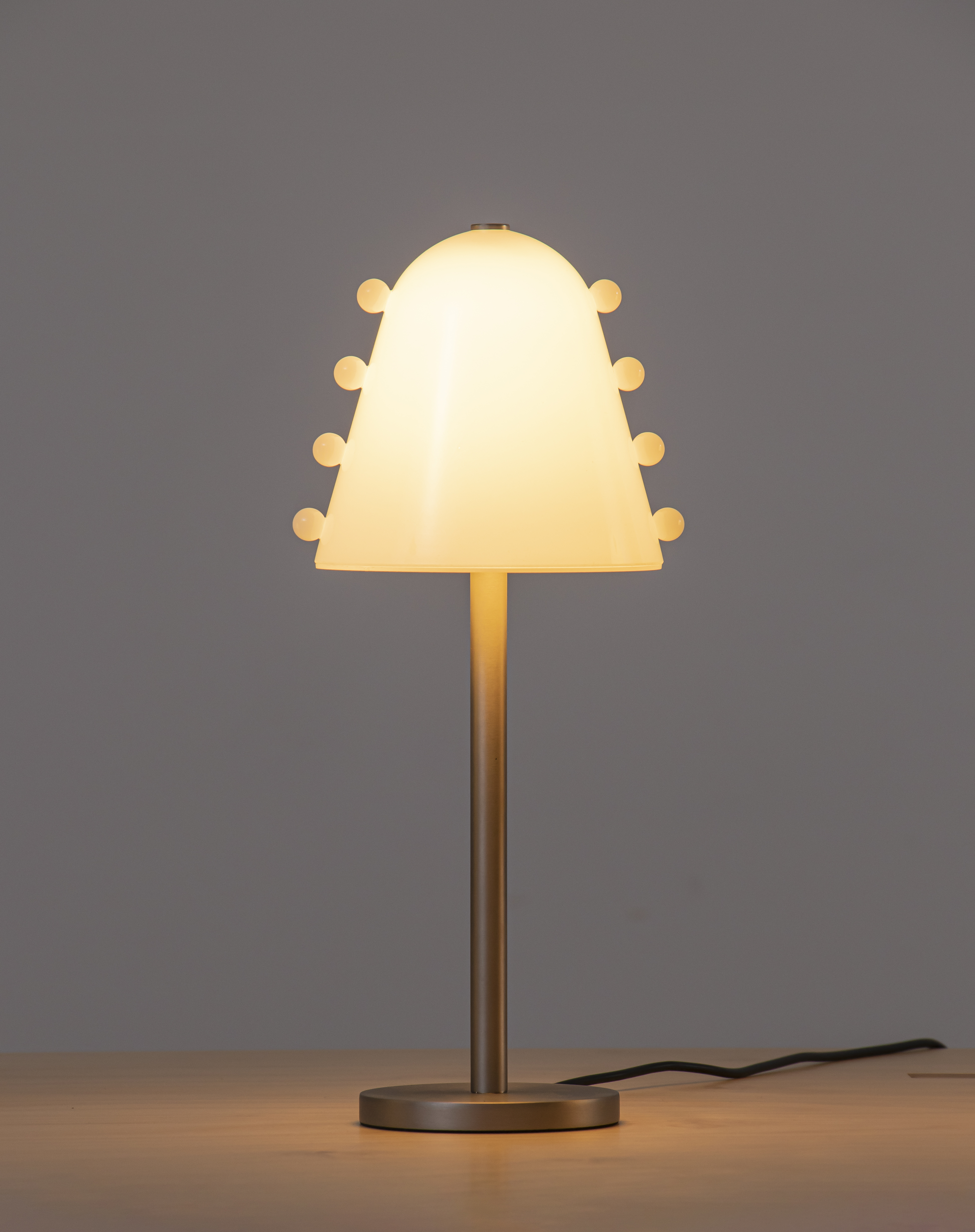 8335 Wired Table Lamp