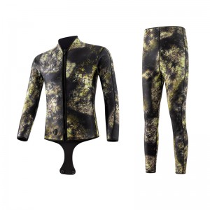 Two Piece Camo Spearfishing Wetsuit