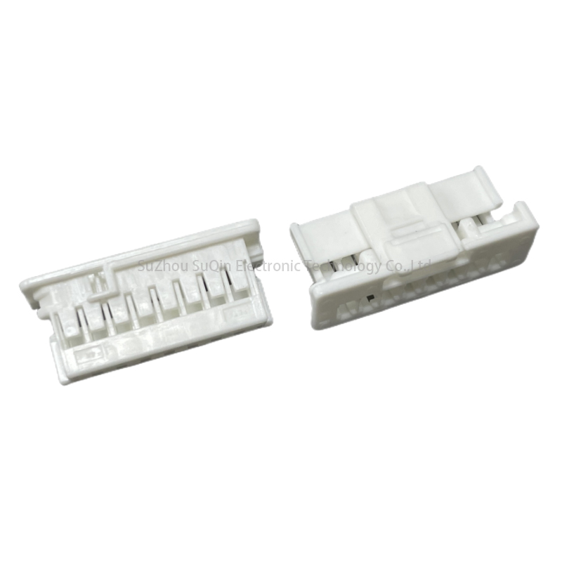 I-Molex Wire-to-Board Receptacle Housing 560123-0800