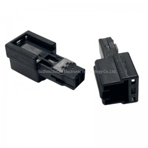 MG645590-5 Lalaki 3.2mm pitch automotive wire sa wire connectors