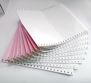 Hot sale China customized gidak-on carbonless kopya papel sa lain-laing mga gsm ug kolor