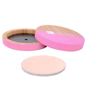 Bamboo Compact Powder: Achieving Flawless Skin