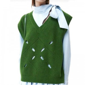 Knitted sweater V neck vest