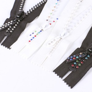 Reliable Supplier Polyester Sewing Thread - Diamond-Studded Resin Zipper For Jacket Pants – New Swell