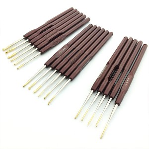 China Wholesale Aluminum or Iron Material Crochet Hook with Handle From China Factory