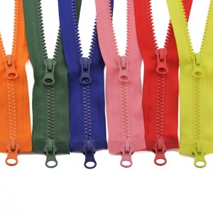 Open End Plastic Zipper #8 Resin Zipper