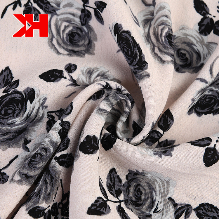 100% rayon crepe soft comfortable and breathable fabric for dress