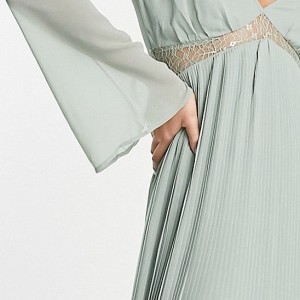 Wholesale Lace Insert Waist Pleated Maxi Dress
