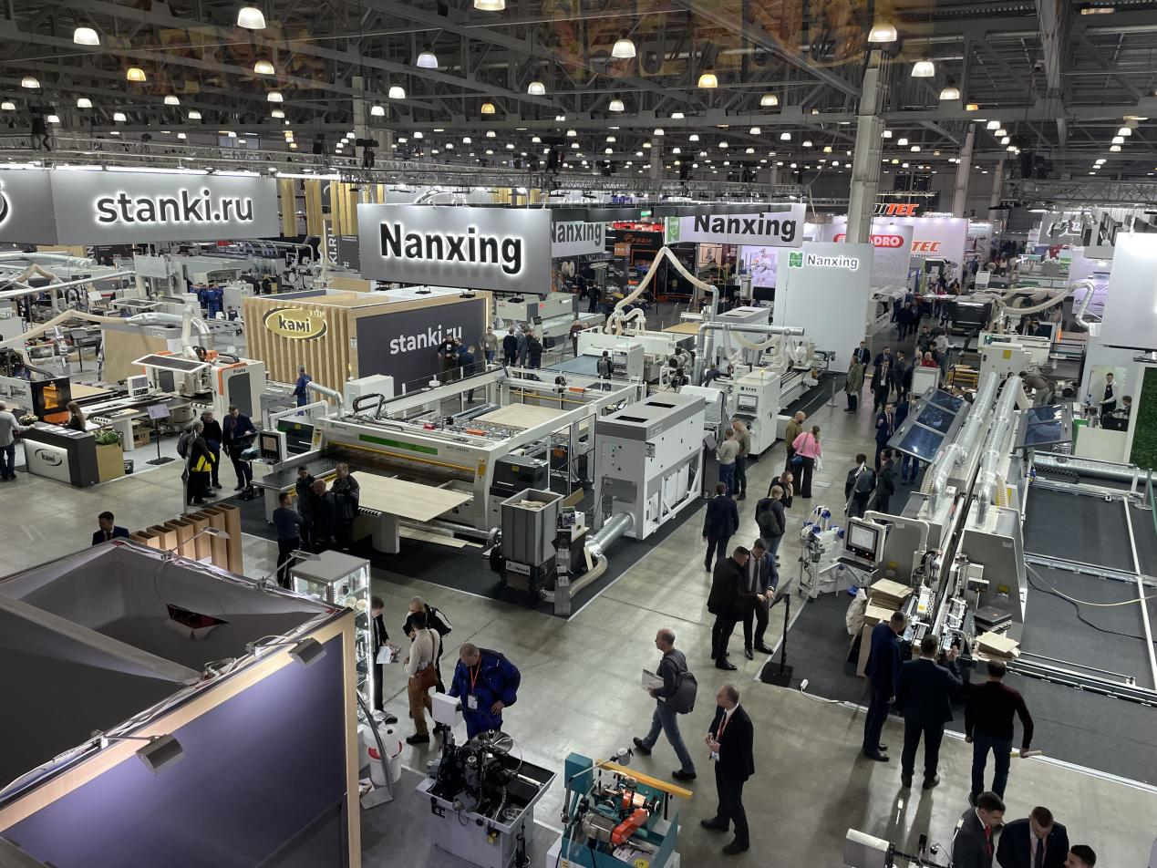 SYUtech : Exciting Moscow Woodworking Machinery Exhibition!