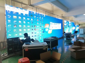P2.5 Indoor LED Display Screen 640×480 Die-cast Full Front Service LED Video Wall