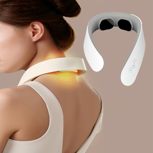 2022 China New Design New Beautiful Design U Shape Cordless Shiatsu Low Frequency EMS Pain Neck Relieve Intelligent Heat Neck Massager with Wireless Controller