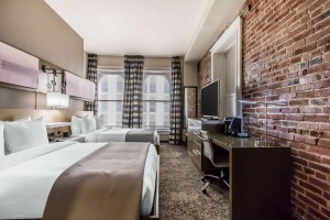 Ascend Hotels by Choice Deluxe King hotelski setovi spavaćih soba
