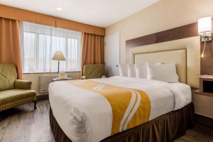 Quality Inn Choice 3-stjernet hotel gæsteværelse møbler