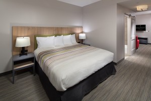 „Country Inn & Suites“ miegamojo komplektai viešbučio baldai pagal užsakymą
