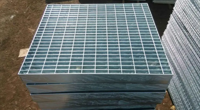Causes of deformation of steel grating and its prevention