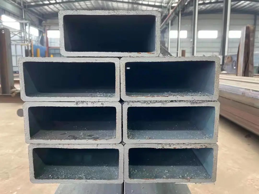What is the effect of oil removal on the surface of galvanized square tube!