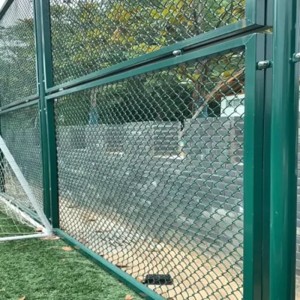 Galvanized Cyclone Woven Fencing PVC Coated Chain Link Fence