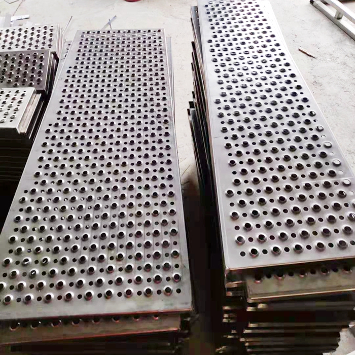 Safety Grating Anti Skid Plate Non Slip Aluminum Plate Anti Slip Perforated Plate
