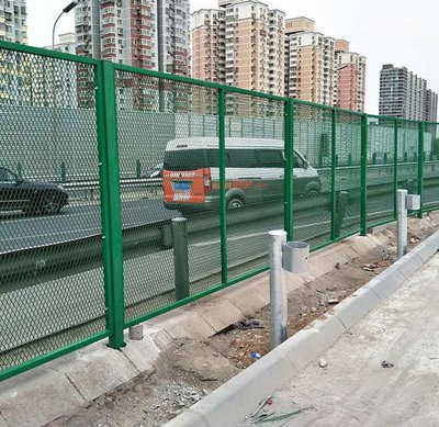 Characteristics and application scope of urban road guardrails