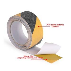 Csúszásgátló PVC biztonsági szalag