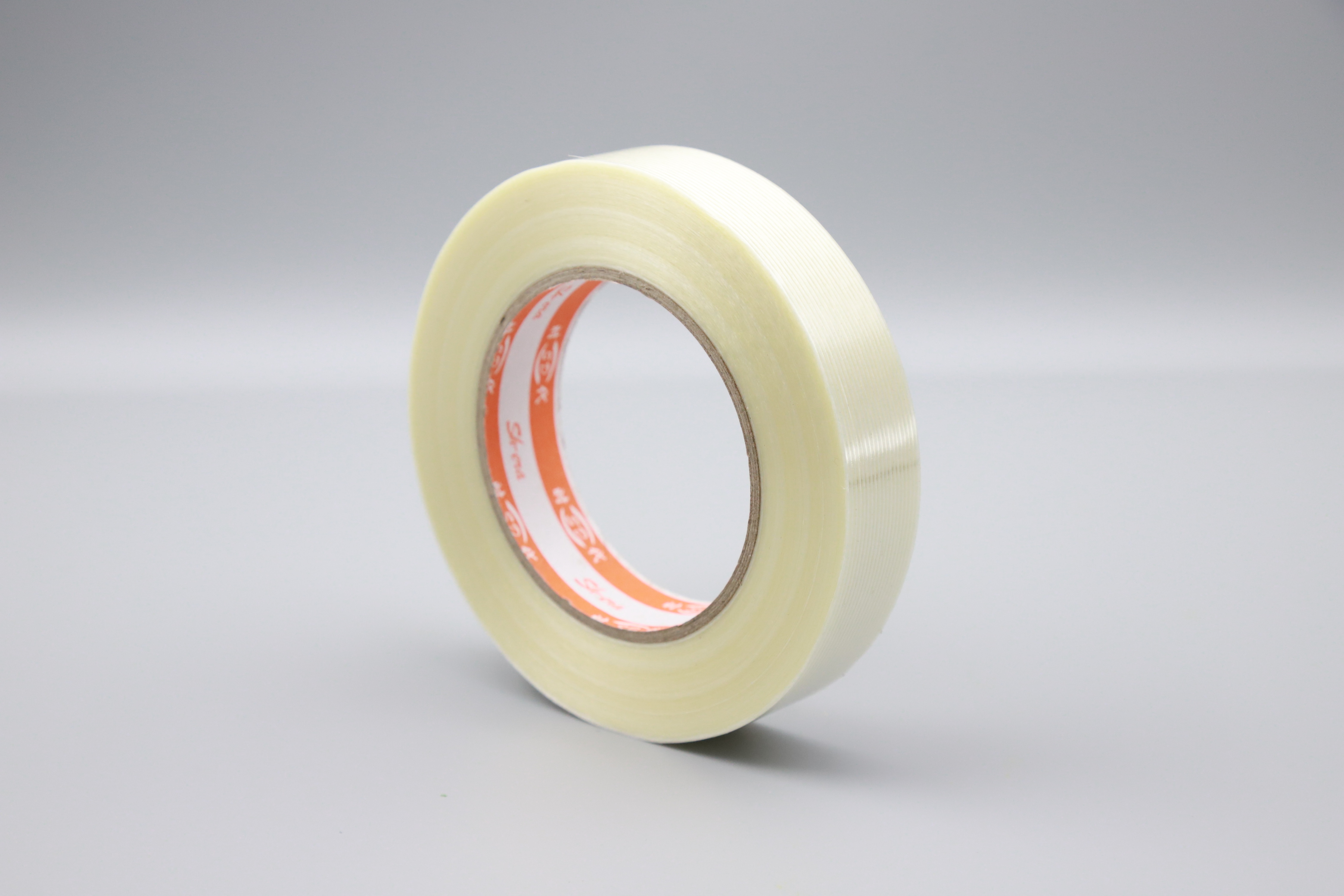 Filament Tape: Usa ka Daghag Gamit ug Kusog nga Adhesive Solution