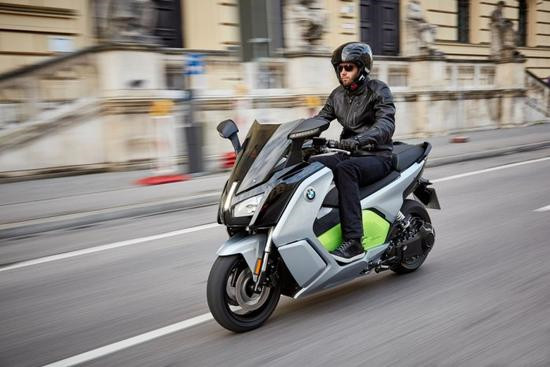 The overseas two wheeled vehicle market is electrified, and the intelligent upgrading is ready