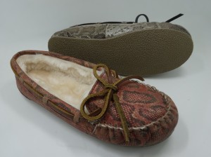 Women’s Moccasin Shoes Cozy Slippers