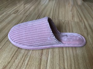 Women’s Indoor Slippers Slip On Shoes