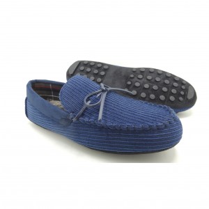 Men’s Chenille Moccasin Slippers Indoor Outdoor Bedroom Slippers Chenille Slip On House Shoes