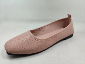 Ladies’ Flat  Shoe