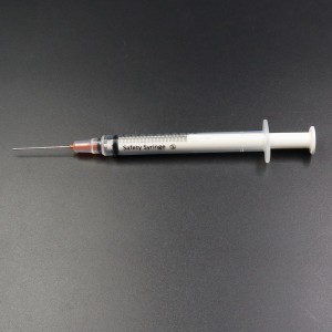 1 ml 3 ml 5 ml 10 ml 20 ml medicīniskās vienreizējās lietošanas hipodermiskas injekcijas drošības šļirce ar ievelkamu adatu