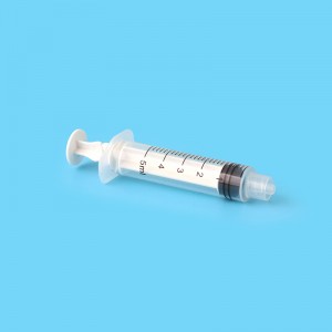 Syringe fèin-chomasach cuidhteasach meidigeach aontaichte le CE FDA ISO