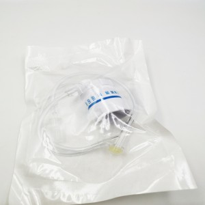 Orvosi eldobható termékek IV készlet hosszabbító cső áramlásszabályozó Infusin készlet