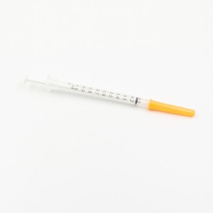 CE/FDA által jóváhagyott, orvosi kellékekhez használható eldobható inzulinfecskendő