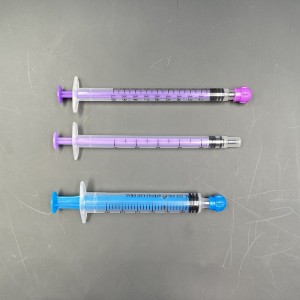 Medical Disposable Oral Enfit Feeding Syringe na may Cap