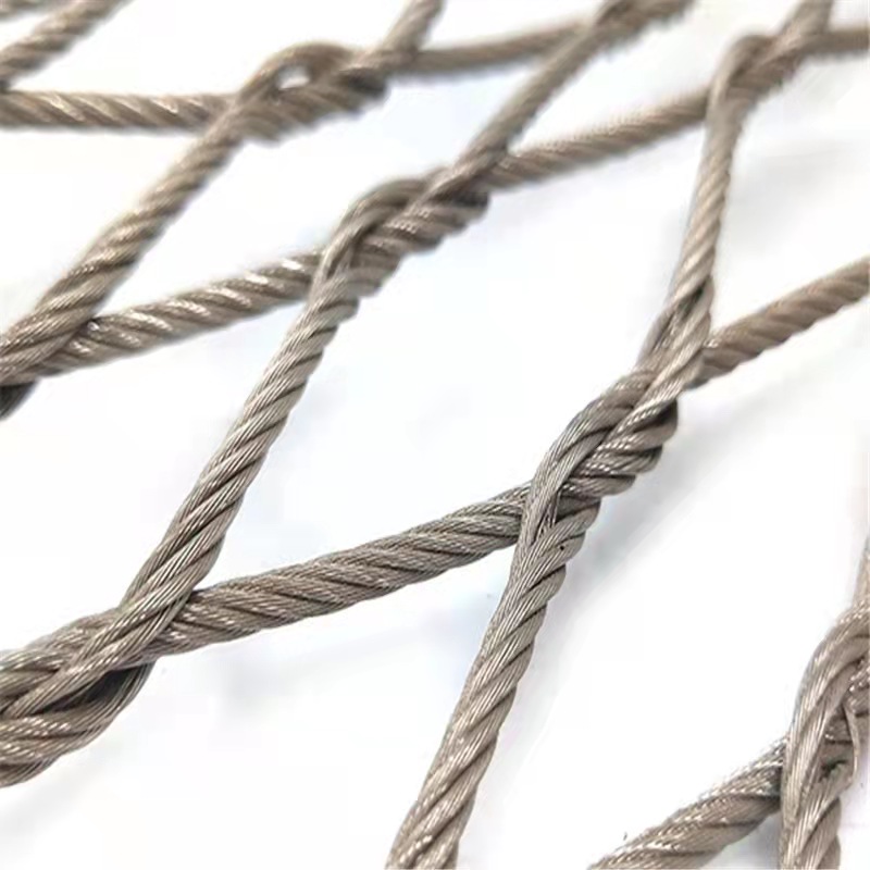 Weaving Technique for Stainless Steel Cable Rope Mesh